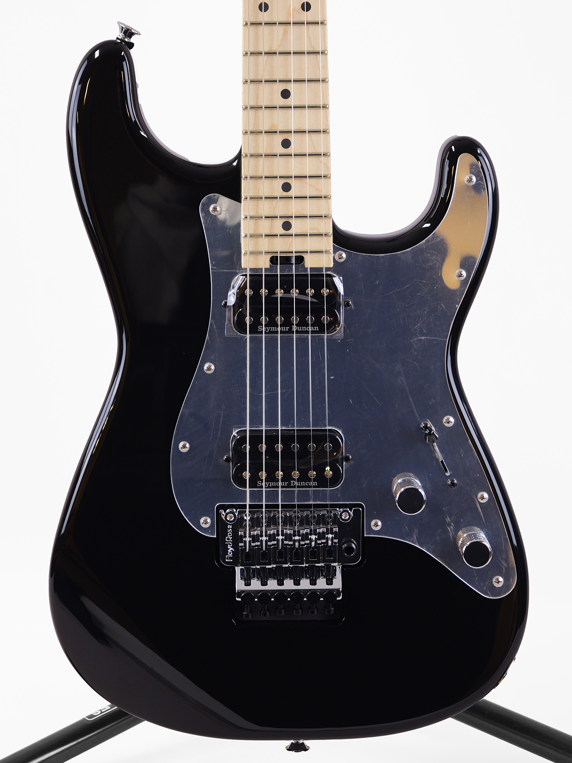 Charvel Pro-Mod So-Cal Style 1 HH FR (Gloss Black Mirror Pickguard)