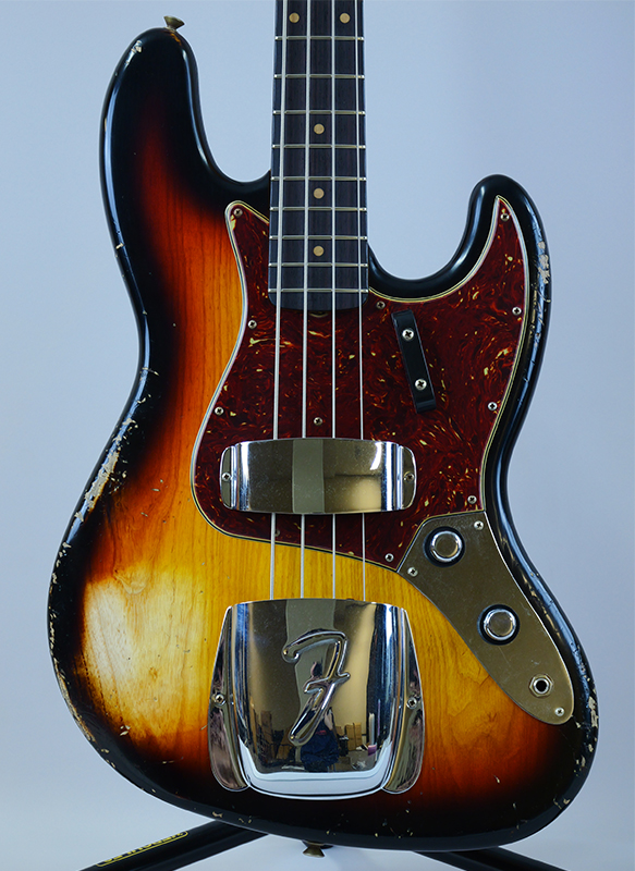 ☆Fender カスタムショップ セール実施中☆Fender Custom Shop 1961 Jazz Bass Heavy Relic (Super Faded 3-Tone Sunburst)